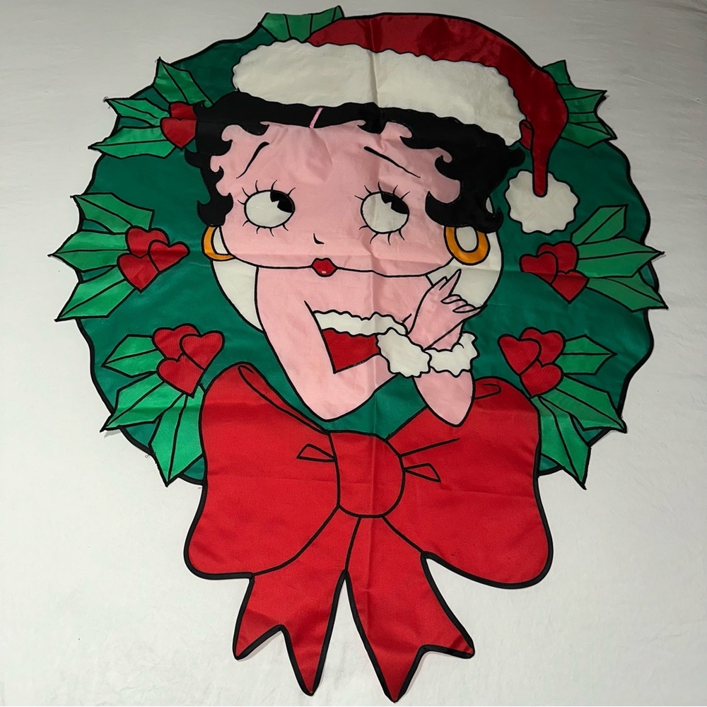 Betty Boop festive holiday Christmas wreath flag for flagpole.